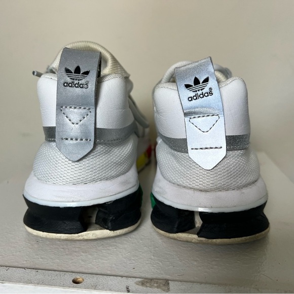 Adidas Oyster Holdings x Twinstrike ADV White Rainbow Sneakers Size Men's 10 - Picture 4 of 10